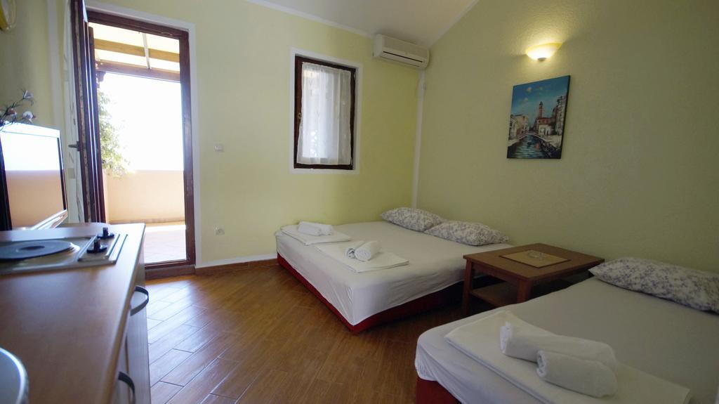 Apartmani Zona Sveti Stefan Zewnętrze zdjęcie