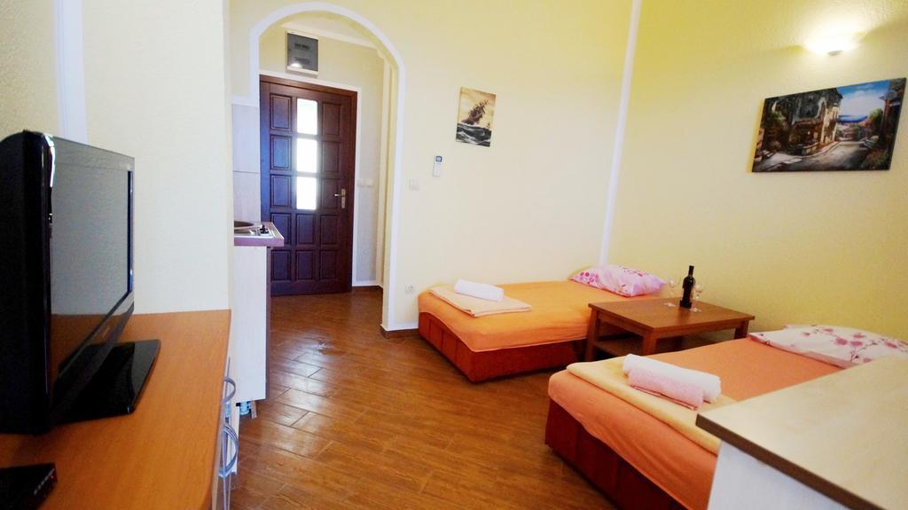 Apartmani Zona Sveti Stefan Zewnętrze zdjęcie