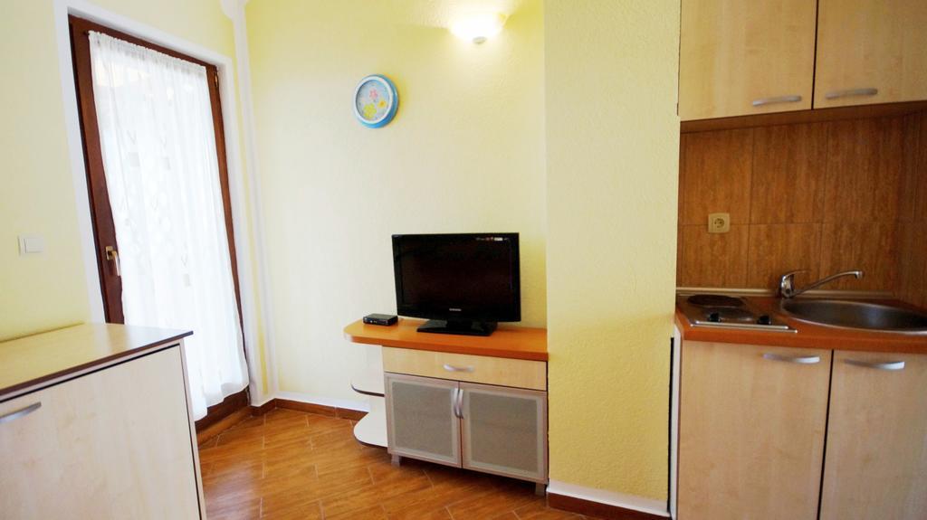 Apartmani Zona Sveti Stefan Zewnętrze zdjęcie