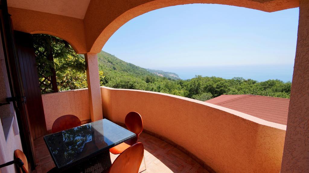 Apartmani Zona Sveti Stefan Zewnętrze zdjęcie