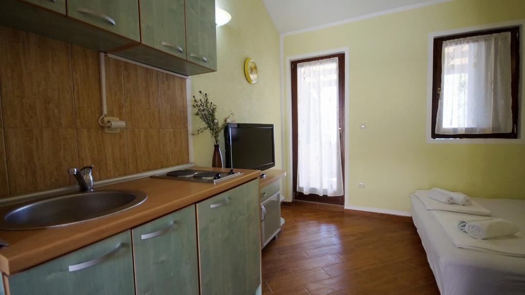 Apartmani Zona Sveti Stefan Zewnętrze zdjęcie