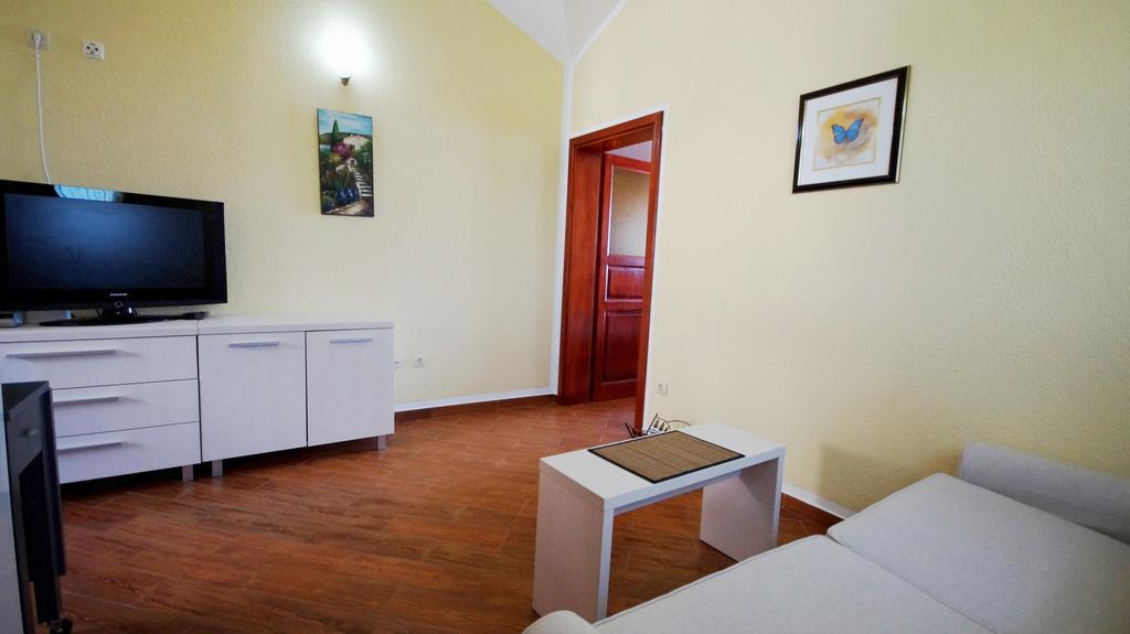 Apartmani Zona Sveti Stefan Zewnętrze zdjęcie