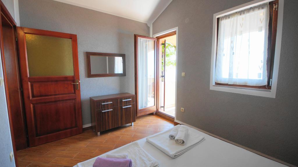 Apartmani Zona Sveti Stefan Zewnętrze zdjęcie