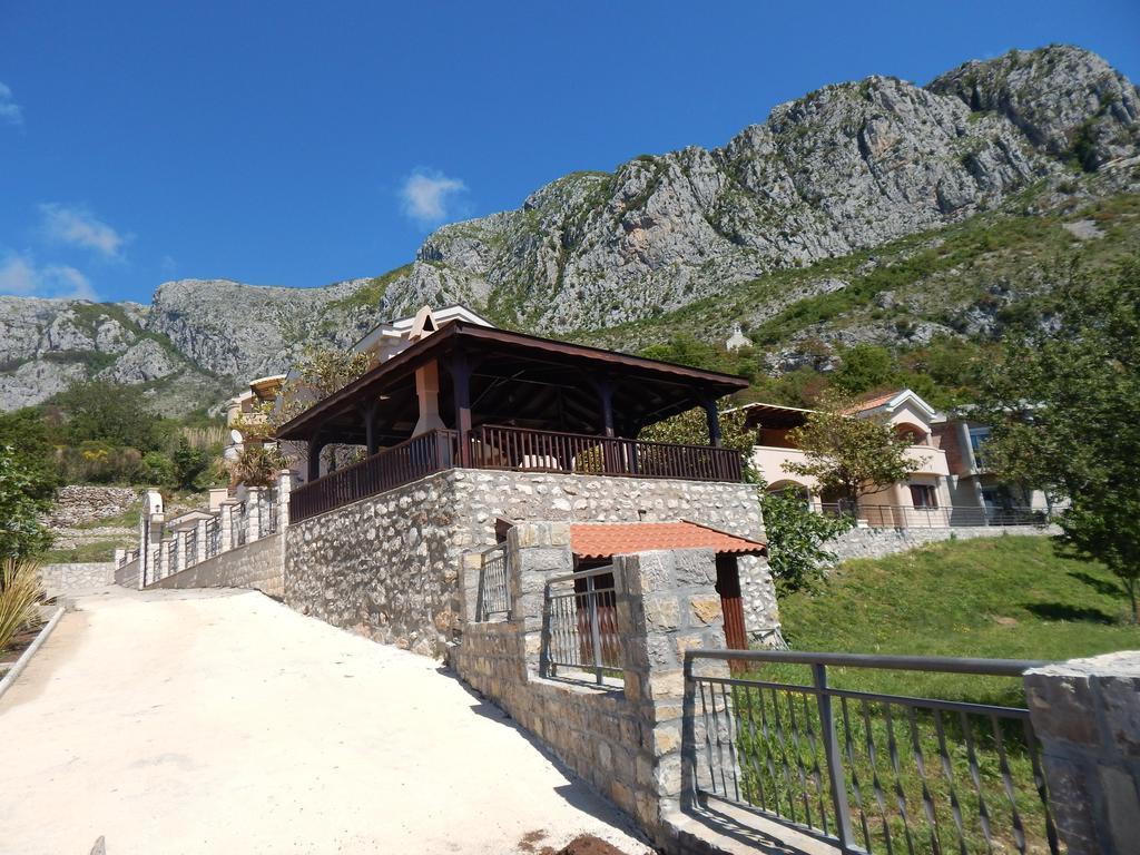Apartmani Zona Sveti Stefan Zewnętrze zdjęcie