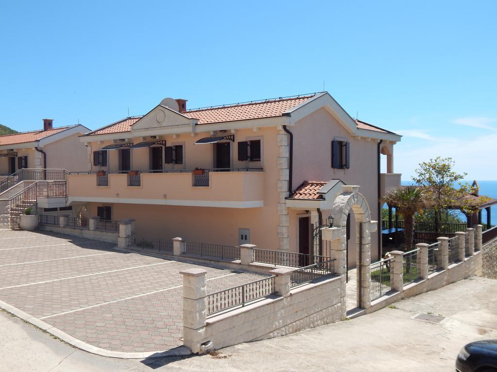 Apartmani Zona Sveti Stefan Zewnętrze zdjęcie